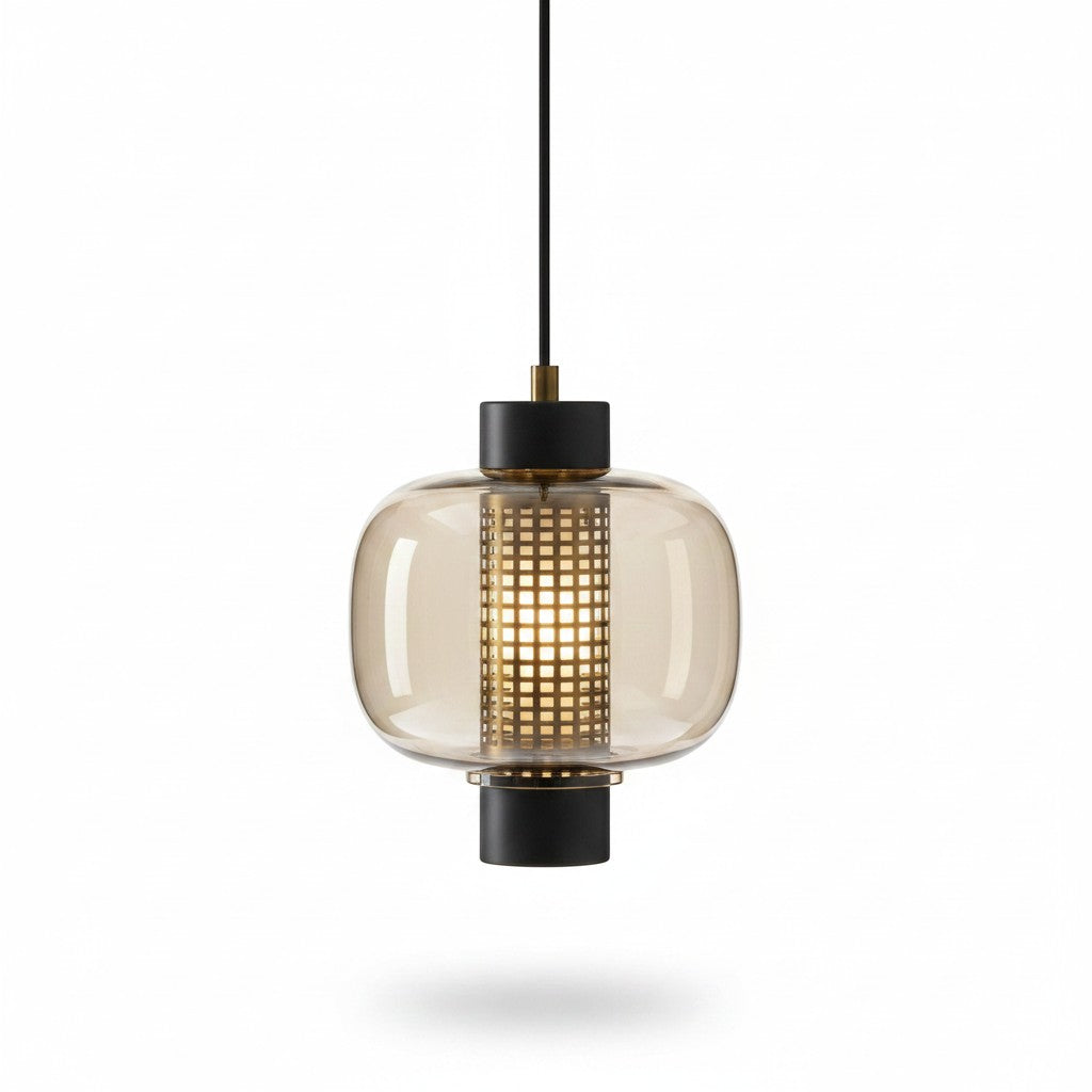 Suspension Bolla LUMORA en verre soufflé ambré avec structure en métal noir mat et diffuseur grillagé interne
